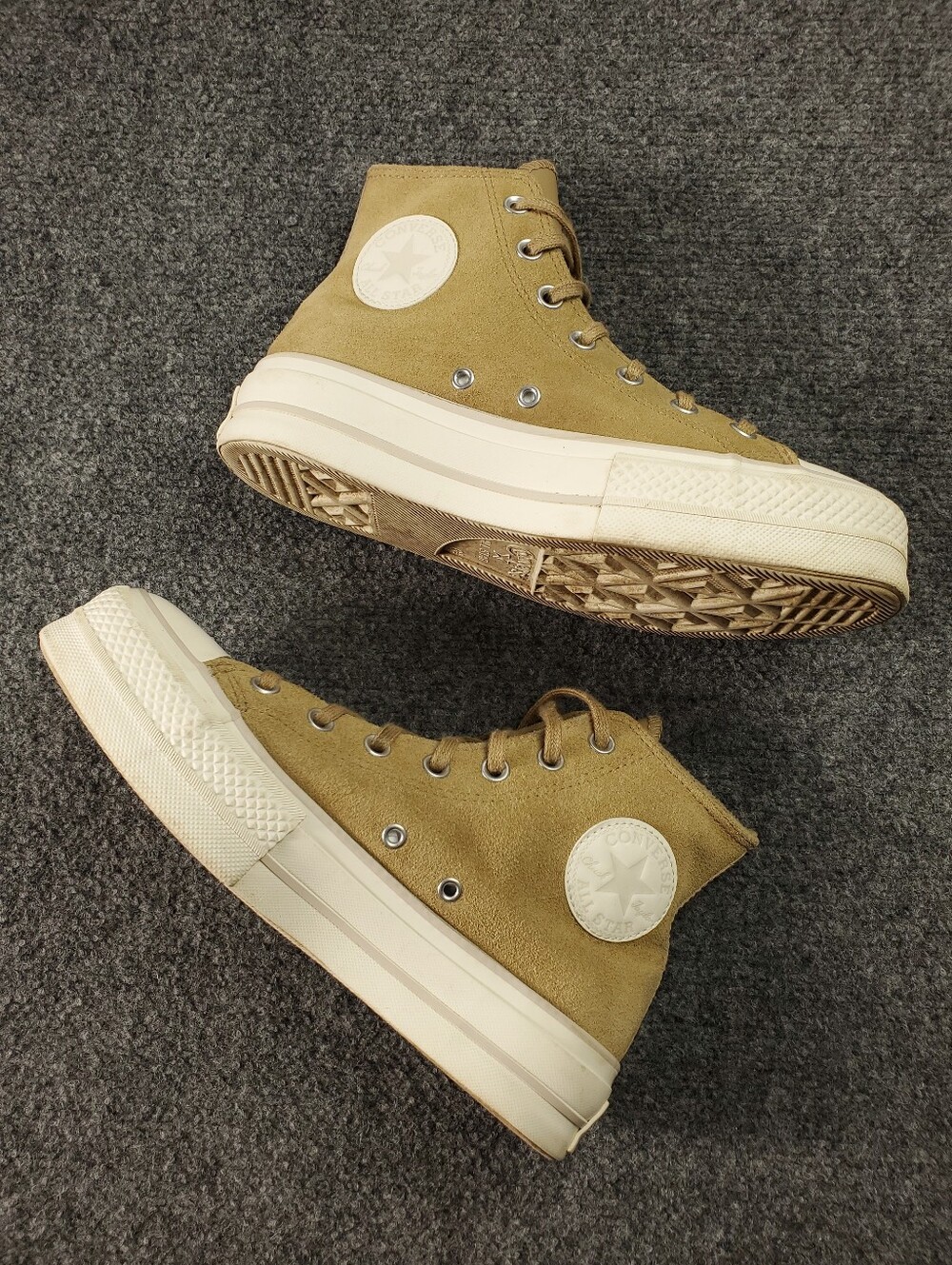 Converse Chuck Taylor All Star Lift Platform Suede Womens 8.5 Hi Top Nomad Khaki - Picture 6 of 12
